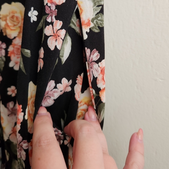 torrid - Floral dress - Picture 5 of 7